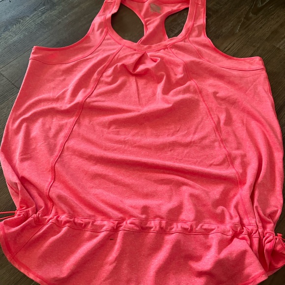 TWO! 32 degrees athletic tops pink and purple - Picture 10 of 11